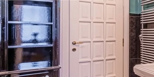 4-комн квартира улица Жуковского, 7