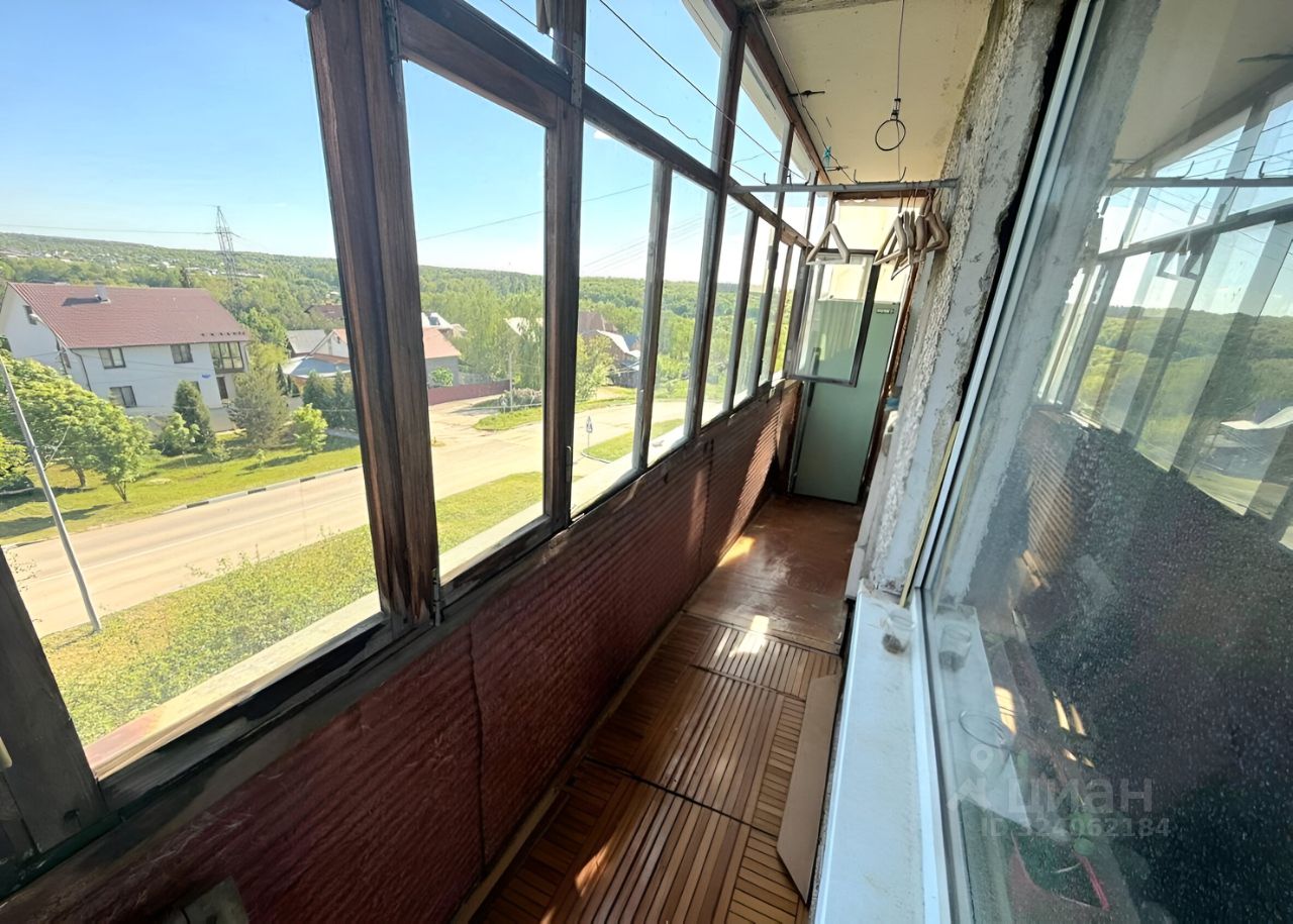 Продажа 2-комн квартиры на вторичном рынке Кашира, улица Вахрушева, 18к1