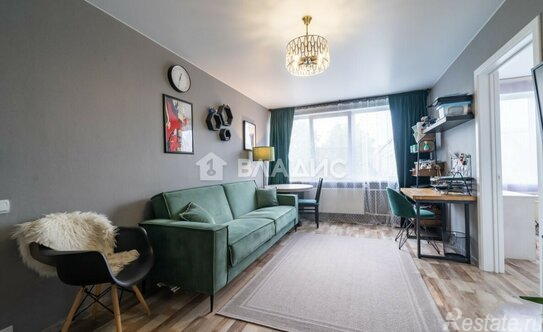 Продажа 3-комн квартиры на вторичном рынке улица Солдата Корзуна,  д. 42