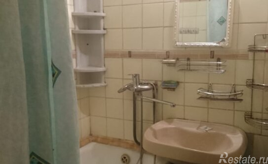 Продажа 3-комн квартиры на вторичном рынке Напрудная 1-я ул,  д. 9