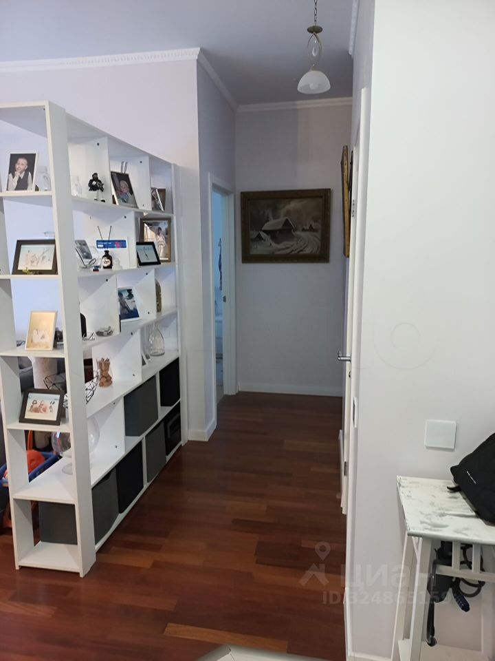 Продажа 2-комн квартиры на вторичном рынке улица Дыбенко, 8к3