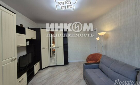 Продажа 3-комн квартиры на вторичном рынке улица Маршала Голованова,  д. 13