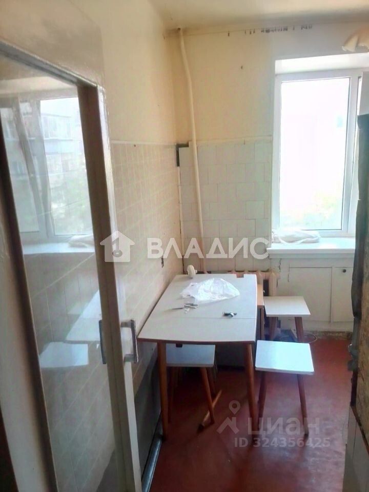 Продажа 1-комн квартиры на вторичном рынке Апрелевка, улица Кирова, 19