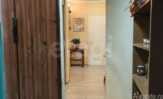 Продажа 2-комн квартиры на вторичном рынке Витебская улица,  д. 21