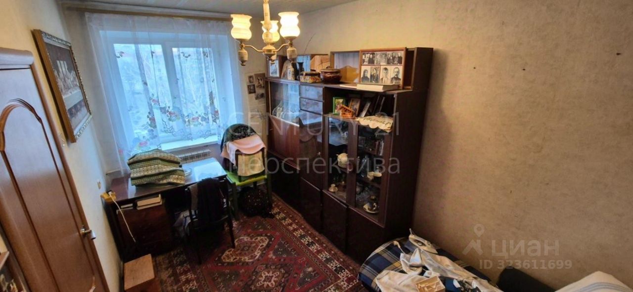 Продажа 3-комн квартиры на вторичном рынке Красково пгт, улица Островского, 2