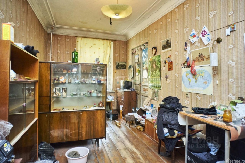 Продажа комнаты Посадская Б. ул,  д. 9/5