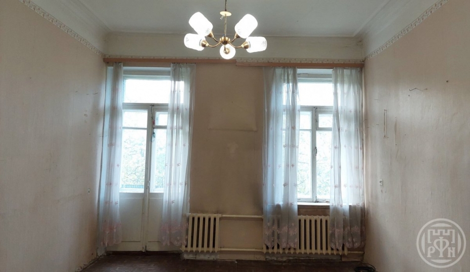 Продажа 2-комн квартиры на вторичном рынке Пушкин г., Оранжерейная ул. ,  д. 42/35