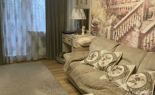 Продажа 3-комн квартиры на вторичном рынке ул Липецкая,  д. 17,  к. 1