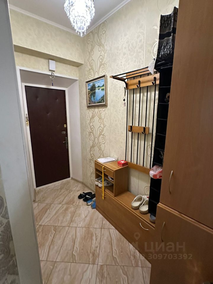 Аренда 2-комн квартиры на вторичном рынке Калибровская улица, 22А