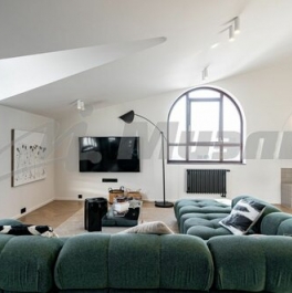 Продажа 3-комн квартиры на вторичном рынке ул Куусинена,  д. 17,  к. 2