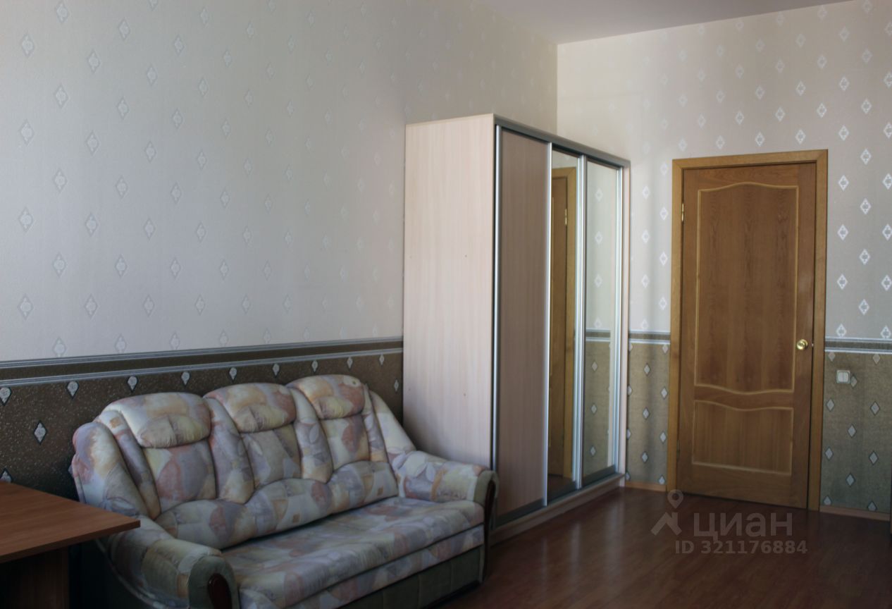 Аренда 4-комн квартиры на вторичном рынке Кирочная улица, 45