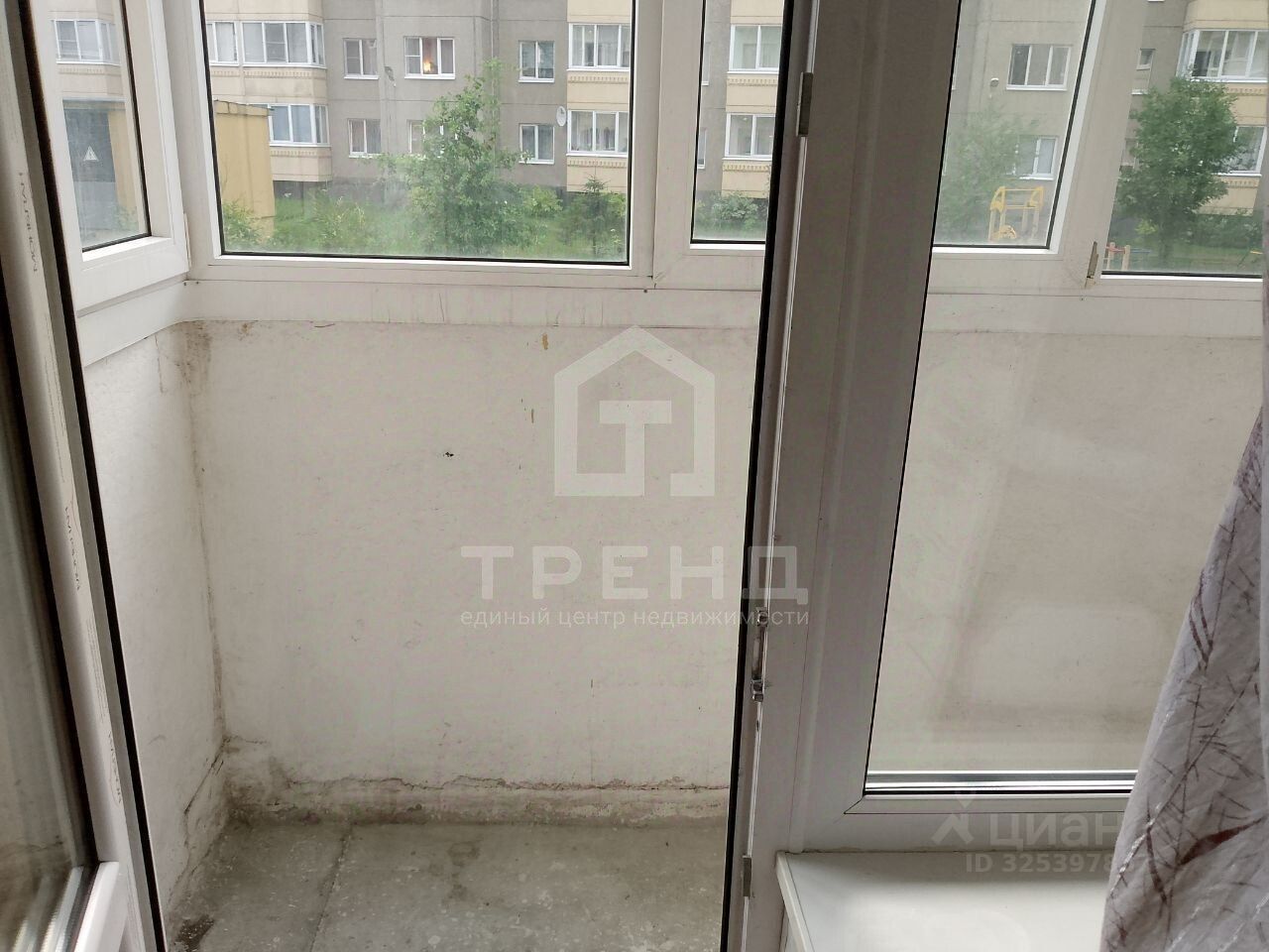 Продажа 1-комн квартиры на вторичном рынке пос. Шушары, Детскосельский тер., улица Центральная, 14к1
