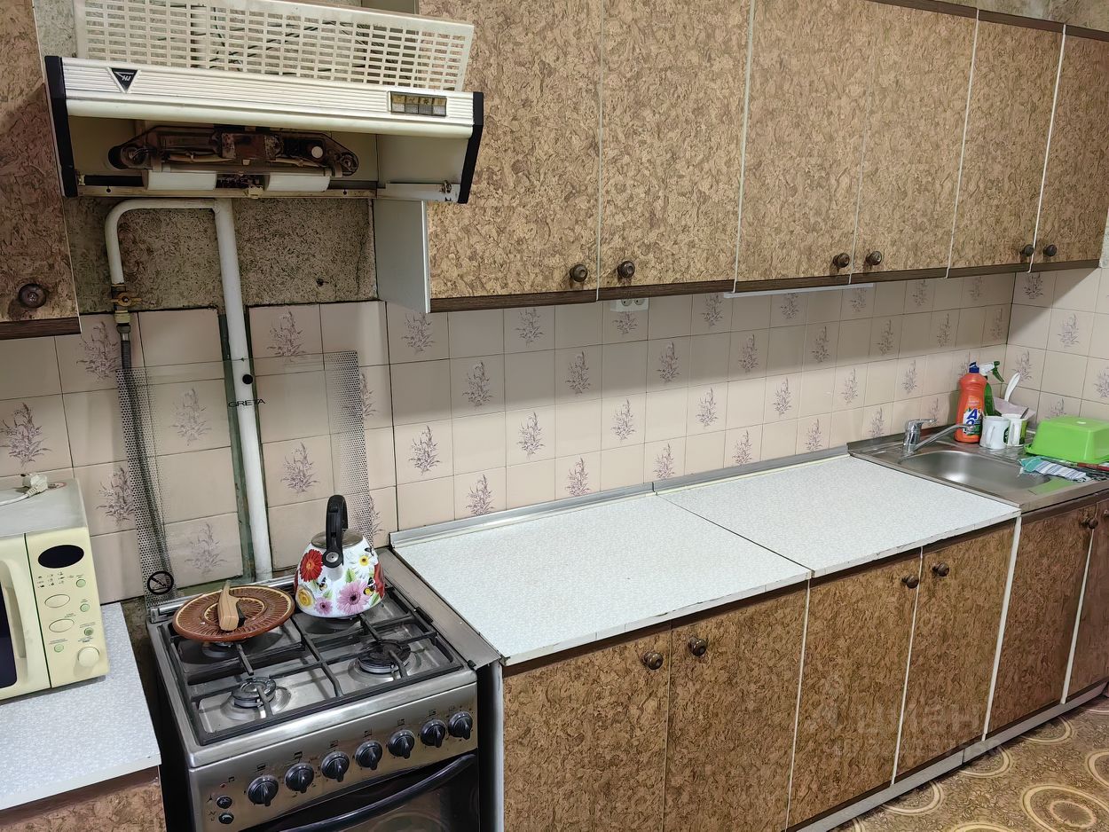 Аренда 2-комн квартиры на вторичном рынке Ивантеевка, Центральный проезд,  д. 1