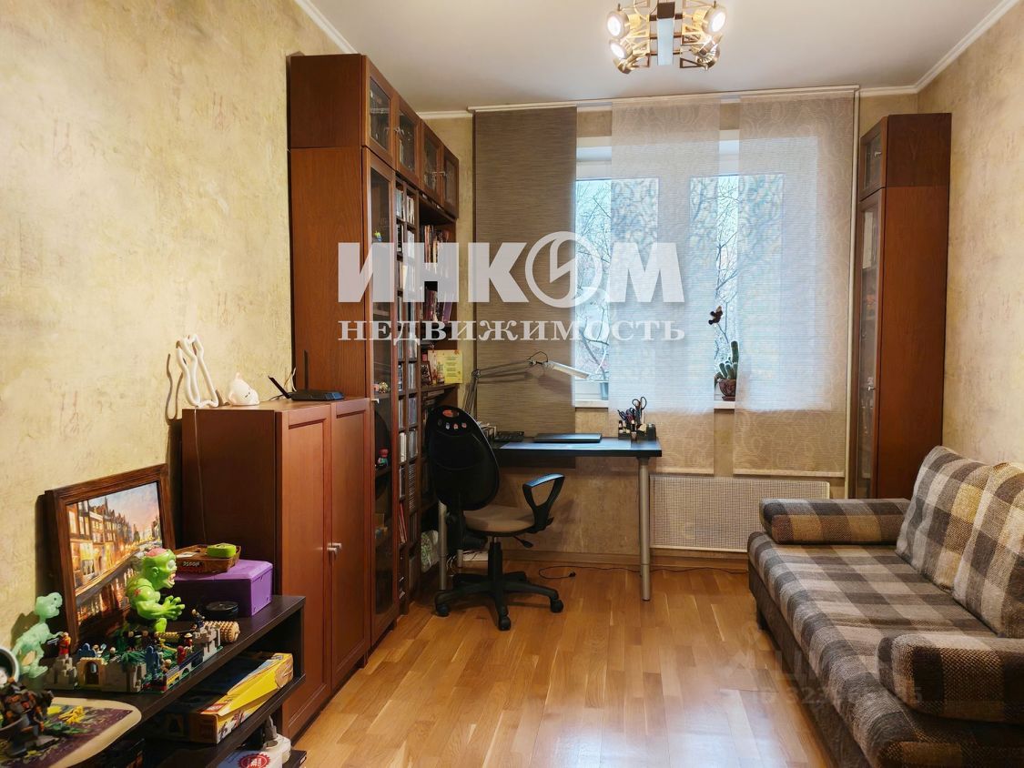 Продажа 4-комн квартиры на вторичном рынке Кантемировская улица, 5К4