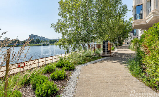 Продажа 5-комн квартиры на вторичном рынке проспект Динамо,  д. 2а литА