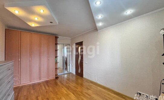 Продажа 3-комн квартиры на вторичном рынке Брянцева ул,  д. 7,  к. 1