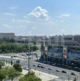 Продажа 1-комн квартиры на вторичном рынке Украинский б-р,  д. 8,  к. 1