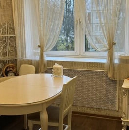 Продажа 2-комн квартиры на вторичном рынке Звёздная улица,  д. 20