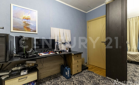 Продажа 3-комн квартиры на вторичном рынке проспект Славы,  д. 8