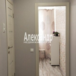 Продажа 1-комн квартиры на вторичном рынке Пеники, ул Центральная,  д. 14