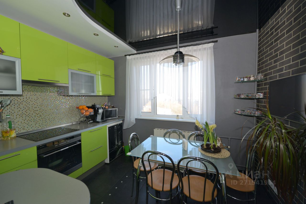 Продажа 3-комн квартиры на вторичном рынке Чертановская улица, 48К2