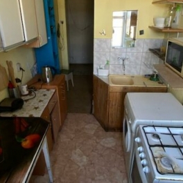 Продажа 3-комн квартиры на вторичном рынке Кирочная улица,  д. 32-34