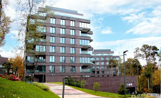 Продажа 4-комн квартиры на вторичном рынке Красногорск г, Согласия ул,  д. 17/2