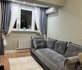 Продать Квартиры вторичка 5-й микрорайон, Школьная улица  55А 