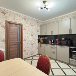 Продажа 3-комн квартиры на вторичном рынке Некрасовка п,  д. 3
