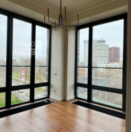 Продажа 3-комн квартиры на вторичном рынке улица Академика Челомея,  д. 1А