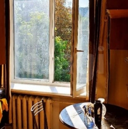 Продажа 2-комн квартиры на вторичном рынке Космонавтов пр-кт,  д. 29 к3