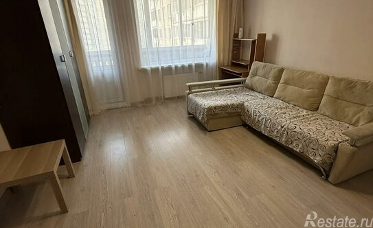 Продажа 2-комн квартиры на вторичном рынке Турку ул,  д. 31