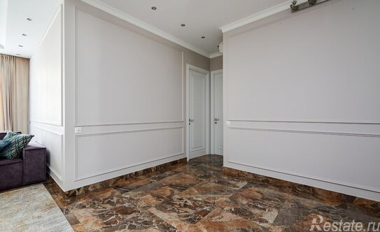 Продажа 4-комн квартиры на вторичном рынке Весковский переулок,  д. 3