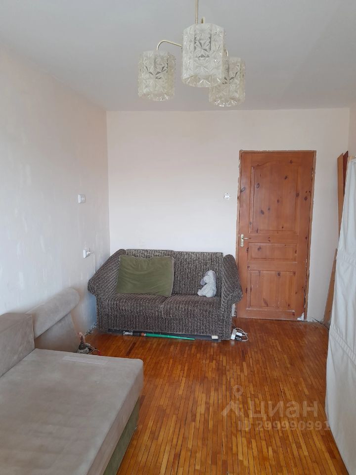 Продажа 4-комн квартиры на вторичном рынке Бухарестская улица, 72К1