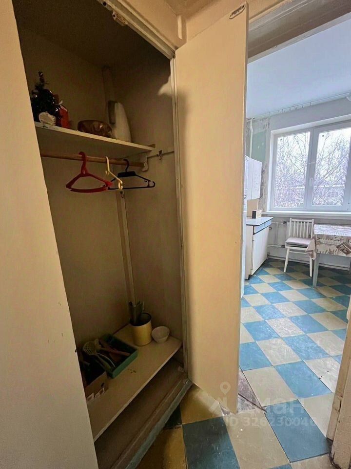 Продажа 1-комн квартиры на вторичном рынке Искровский проспект, 20