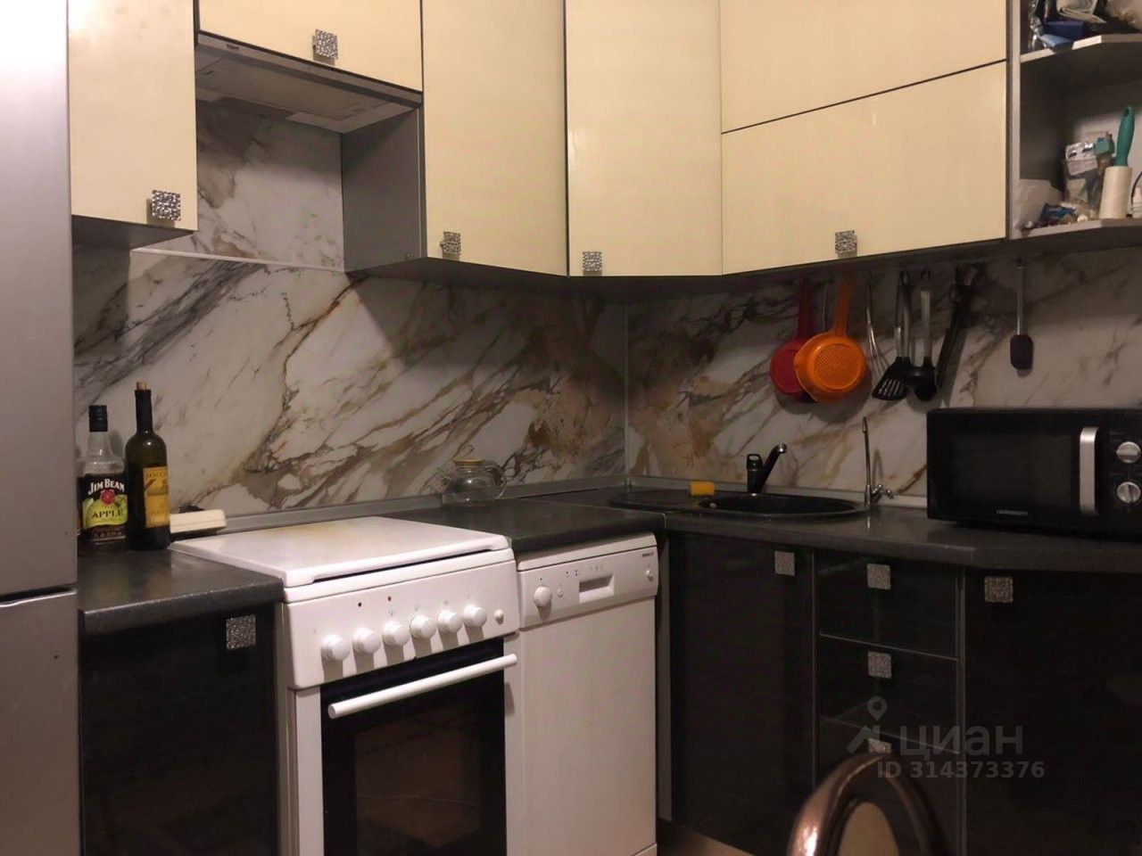 Продажа 2-комн квартиры на вторичном рынке Всеволожск, Ленинградская улица, 13