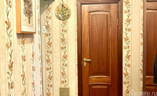 Продажа 2-комн квартиры на вторичном рынке ул Кронштадтская,  д. 24