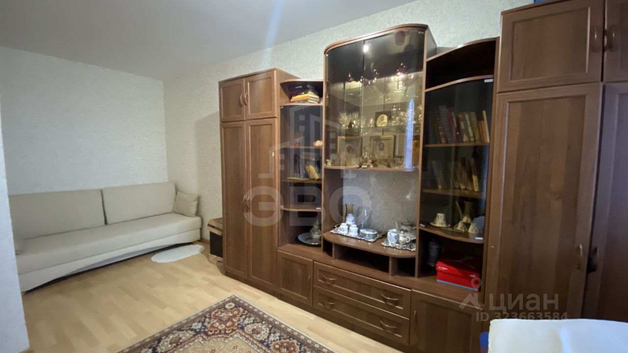 Аренда 1-комн квартиры на вторичном рынке пос. Шушары, проспект Новгородский, 10