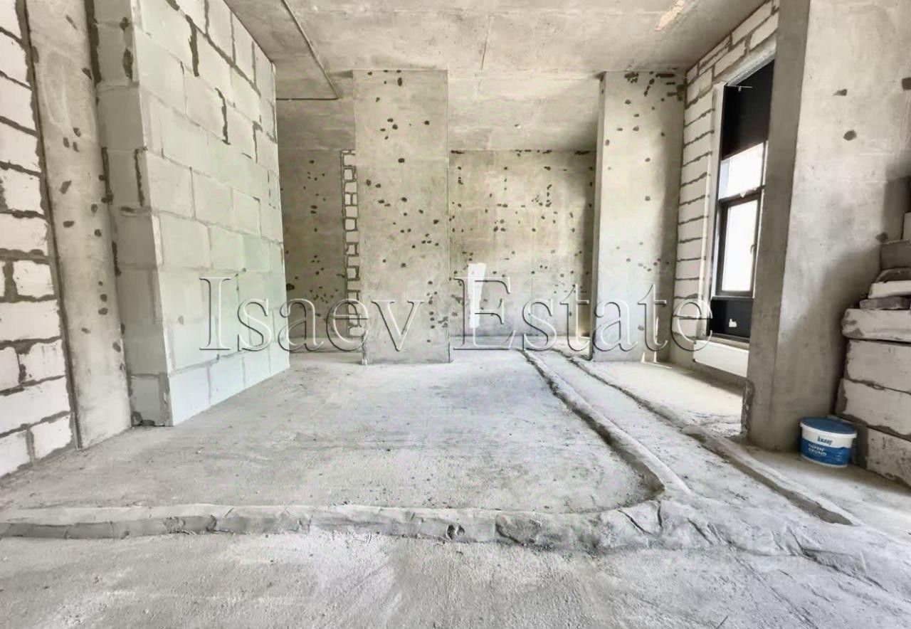 Продажа 3-комн квартиры на вторичном рынке улица Коминтерна, 15