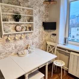 Продажа 2-комн квартиры на вторичном рынке ул Нагорная,  д. 31,  к. 1