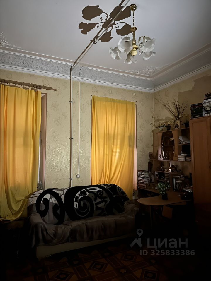 Продажа 3-комн квартиры на вторичном рынке улица Комсомола, 47
