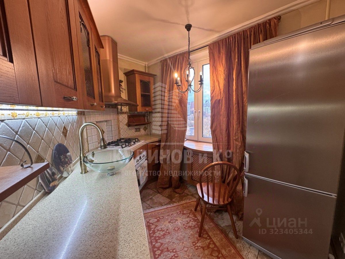 Аренда 3-комн квартиры на вторичном рынке проспект Вернадского, 93