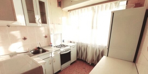 3-комн квартира Беловежская улица,  д. 1