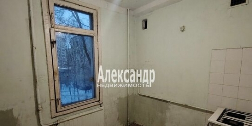 3-комн квартира Народного ополчения пр-кт,  д. 31