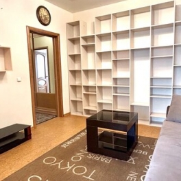 Продажа 2-комн квартиры на вторичном рынке Бухарестская М. ул,  д. 10,  к. 1