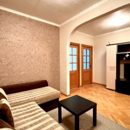 Продажа 4-комн квартиры на вторичном рынке Никулинская улица,  д. 15 к3