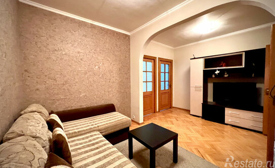 Продажа 4-комн квартиры на вторичном рынке Никулинская улица,  д. 15 к3