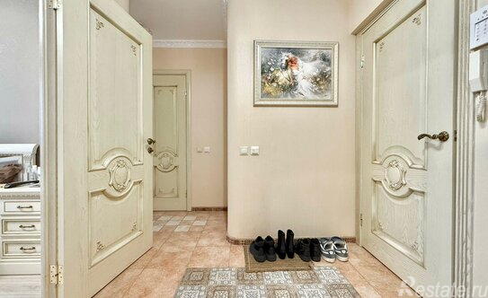 Продажа 1-комн квартиры на вторичном рынке ул 1812 года,  д. 8,  к. 2