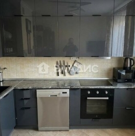 Продажа 2-комн квартиры на вторичном рынке ул Днепропетровская,  д. 35,  к. 1