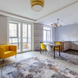 Продажа 4-комн квартиры на вторичном рынке Космонавтов пр-кт,  д. 63,  к. 1